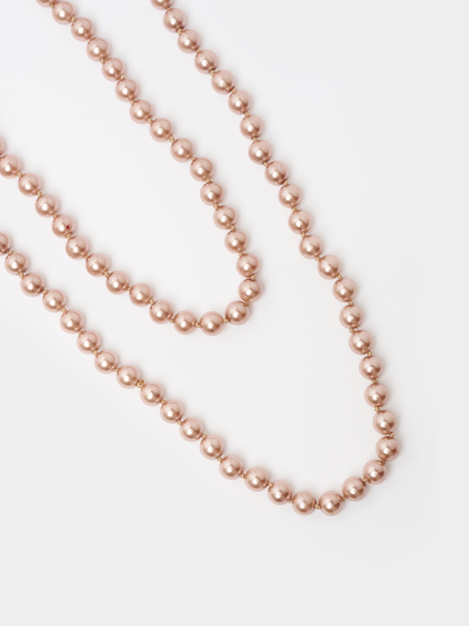 COLLIER VINTAGE - PERLES ROSES