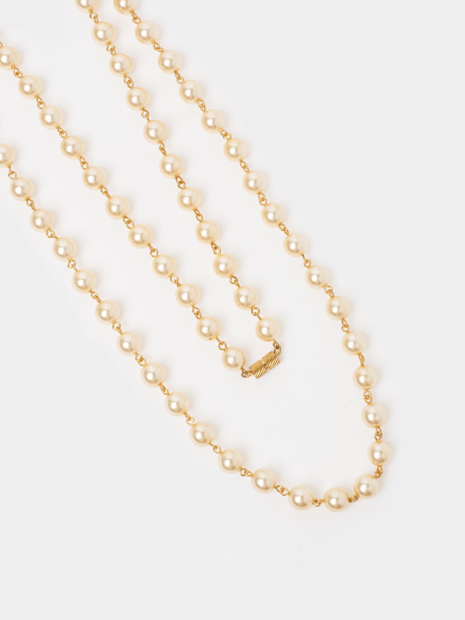 COLLIER VINTAGE - PERLES CRÈME