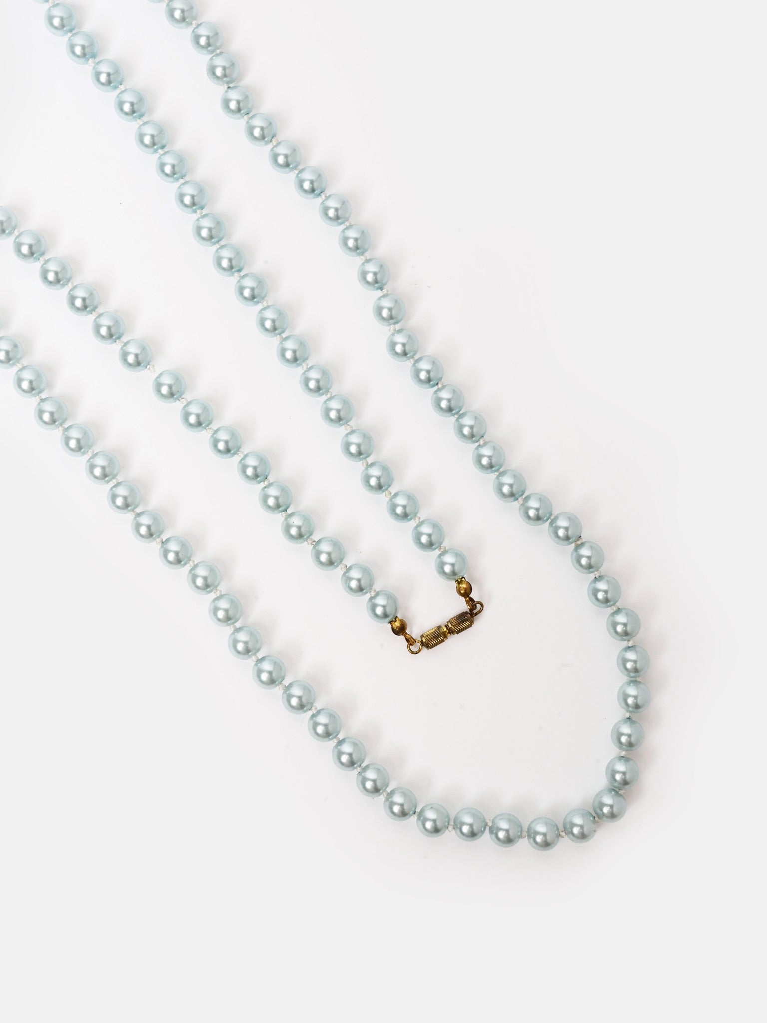 COLLIER VINTAGE - PERLES BLEUES