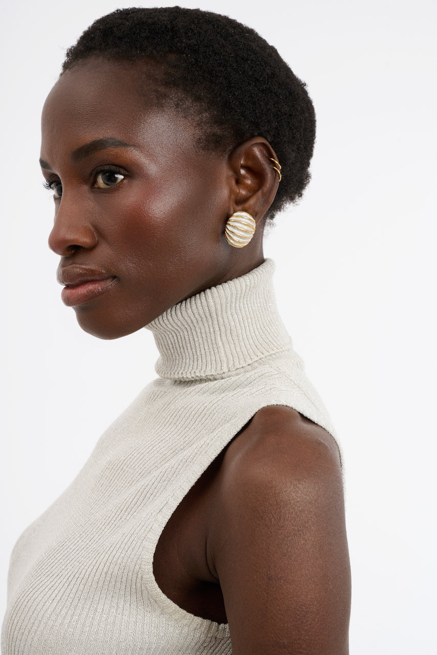 BOUCLES D'OREILLES VINTAGE QUEEN